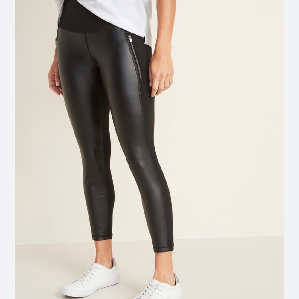Old Navy Black Faux Leather Leggings